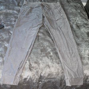 Rip curl jogger style sweats